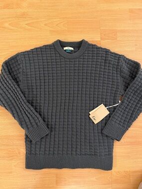 Esc Men's Dark Gray Waffle-Knit Crewneck Sweater size L